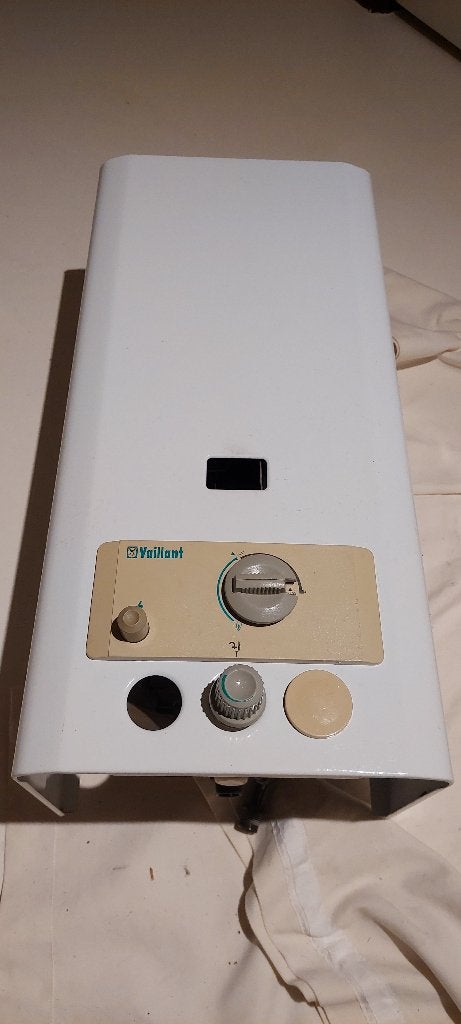Vaillant geiser LPG, Propaan, Butaan, Ophalen, Gebruikt, Geiser, Minder dan 20 liter