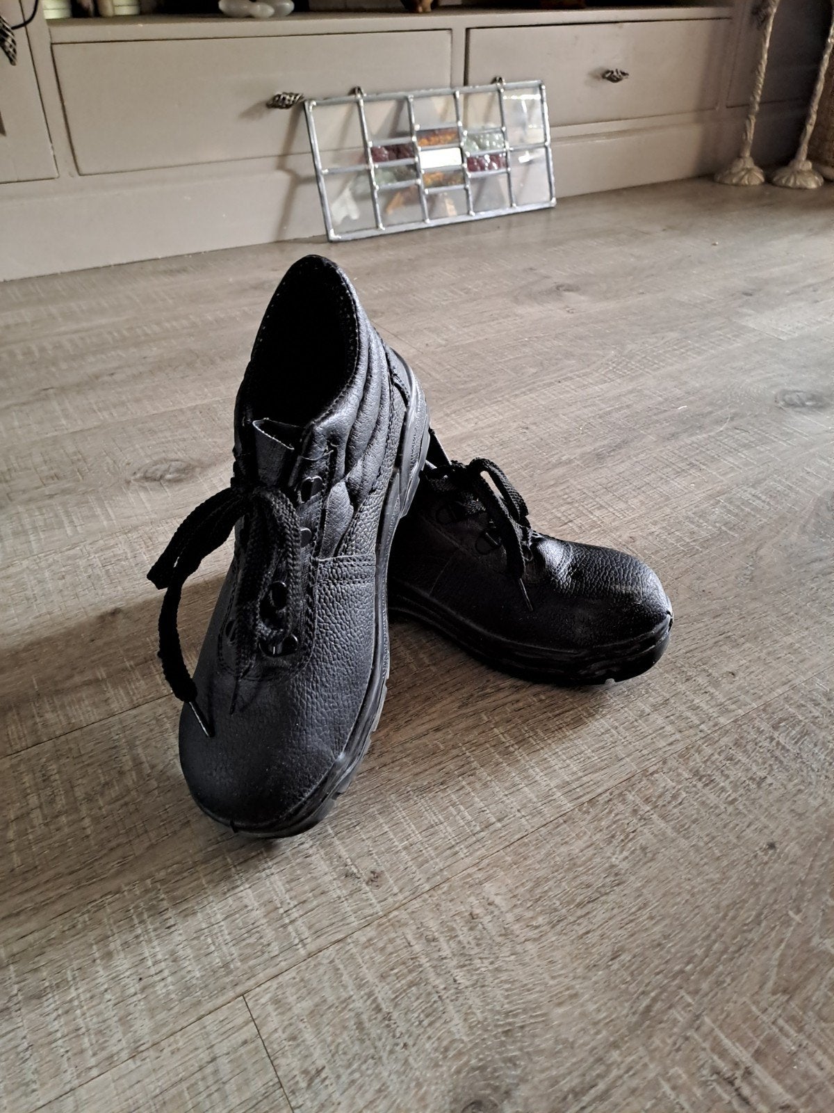 Werkschoenen met stalen neuzen - Maat 39, Ophalen of Verzenden