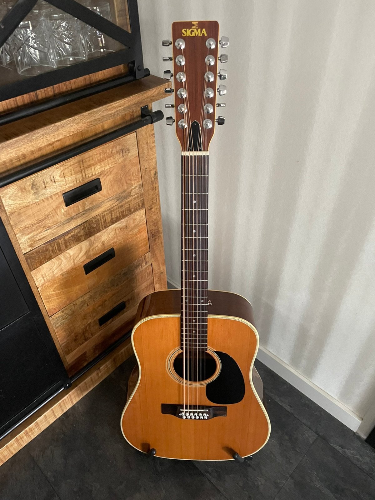 Te koop sigma dr- 12-7 made in japan, Muziek en Instrumenten, Snaarinstrumenten | Gitaren | Akoestisch, Ophalen, Zo goed als nieuw