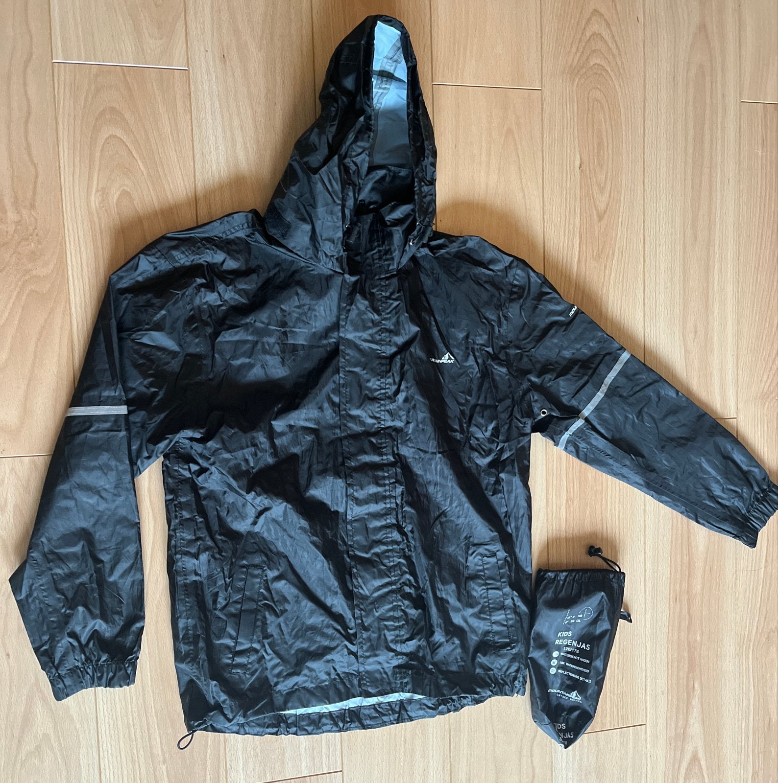 Regenjas kind Zwart 170/176 regenjack opvouwbaar, Ophalen of Verzenden, Zo goed als nieuw, Jongen of Meisje, Jas