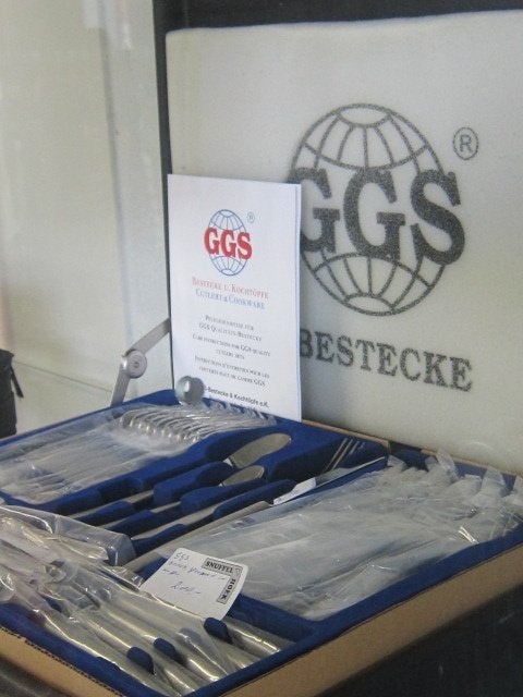 GGS Bestek Yvonne in koffer - solingen - rvs - 71 delig, Huis en Inrichting, Keuken | Bestek, Nieuw, Bestekset, Rvs of Chroom