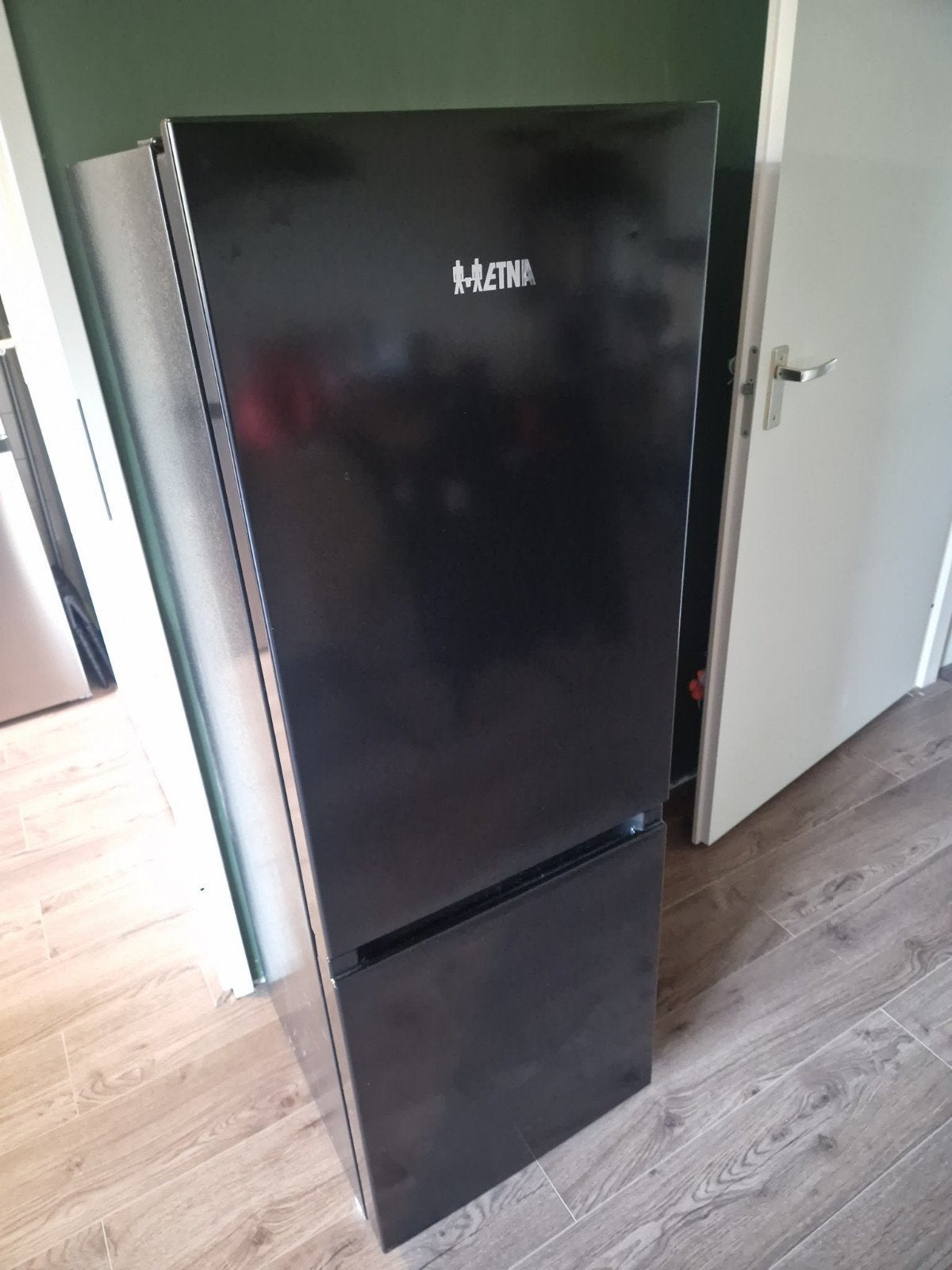 Zwarte Etna koelvries combinatie, 200 liter of meer, Ophalen, Met aparte vriezer, 140 tot 160 cm
