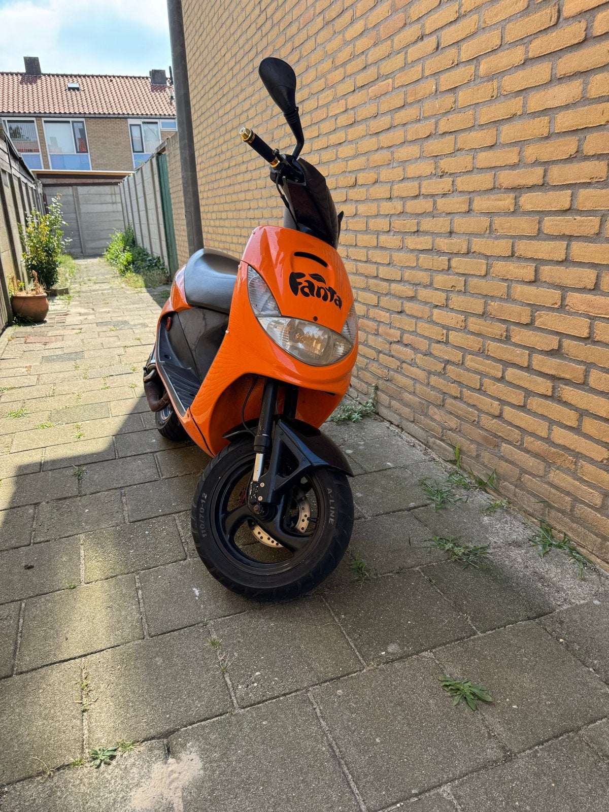 fanta peugeot vivacity 50cc - Goede Staat, Fietsen en Brommers, Ophalen, Tweetakt, Gebruikt, Maximaal 45 km/u