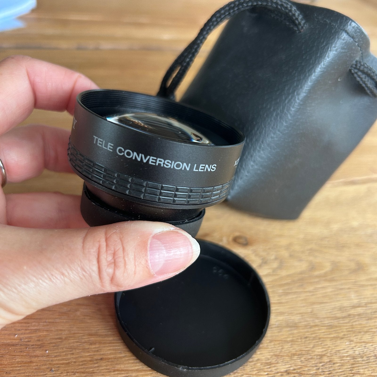 Sony Tele Conversion Lens x2.0 VCL-R2037 met hoesje, Gebruikt, Sony, Beschermhoes/tas, Ophalen of Verzenden