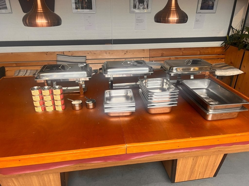 3x Chafing Dish (ook los te koop), Ophalen