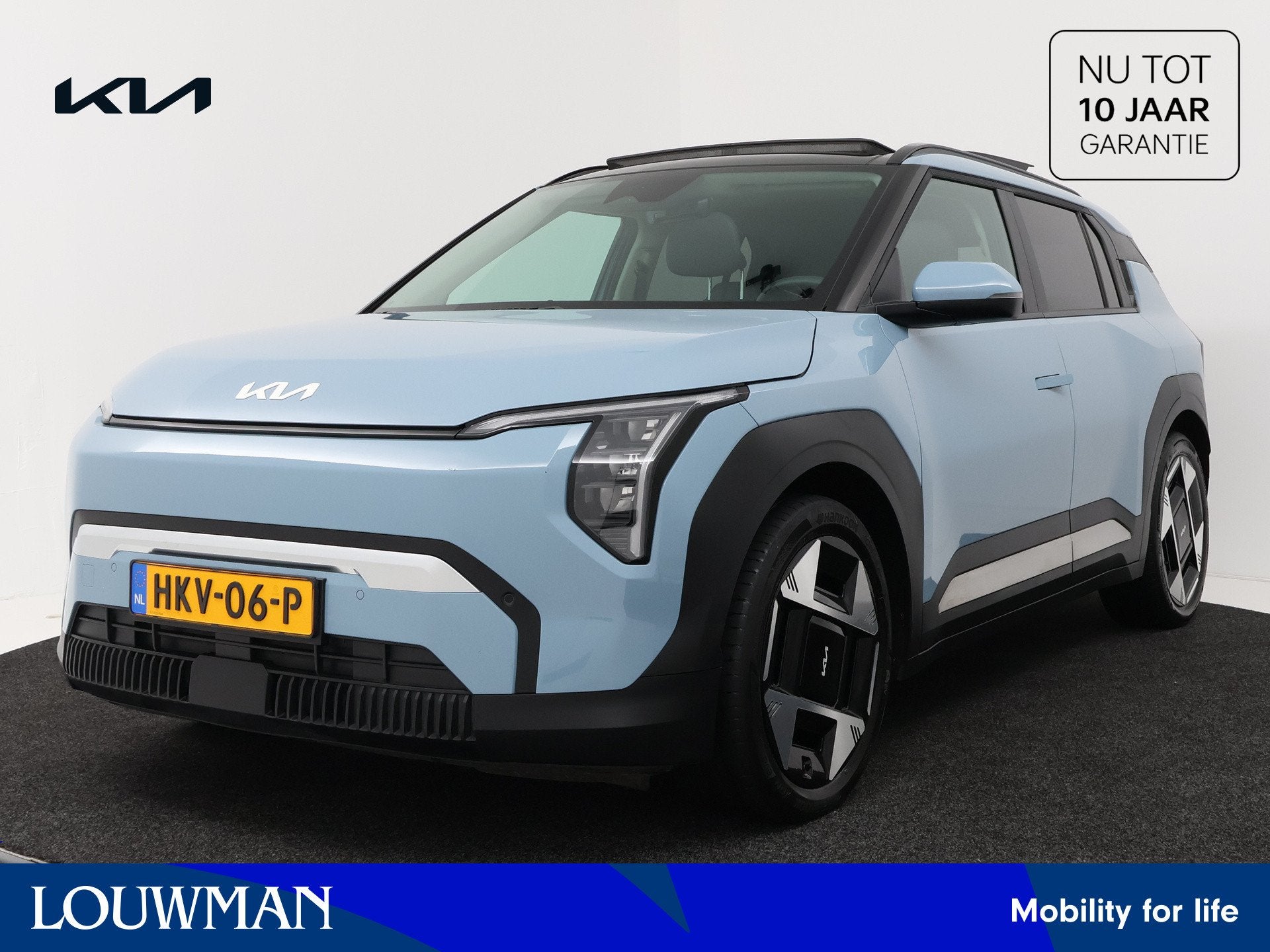 Kia EV3 Plus Advanced 81.4 kWh Panoramadak | Stoelverwarming, Auto's, Kia, Gebruikt, Zwart, Blauw, Automatische klimaatregeling