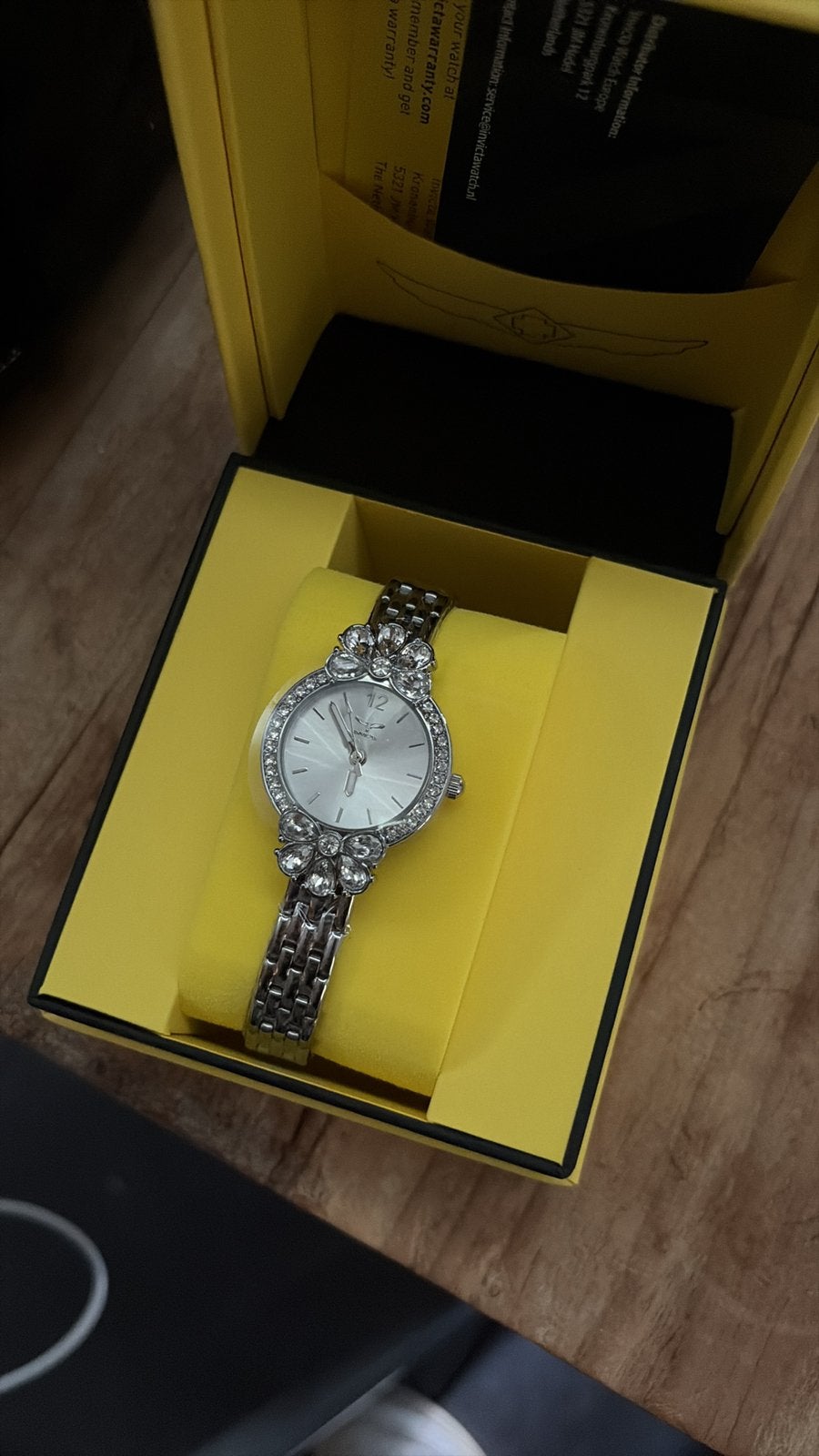 Invicta horloge dames, Sieraden, Tassen en Uiterlijk, Horloges | Dames, Overige merken, Staal, Polshorloge, Nieuw