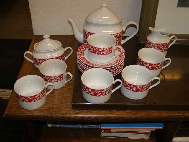 Madelief servies, Ophalen of Verzenden, Zo goed als nieuw, Porselein, Overige stijlen