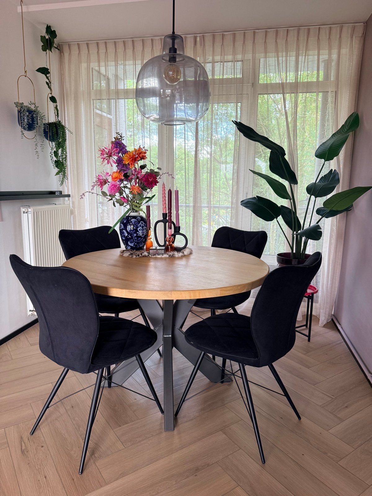 4 Zwarte eetkamerstoelen van Loods5, Ophalen, Gebruikt, Zwart, Vier