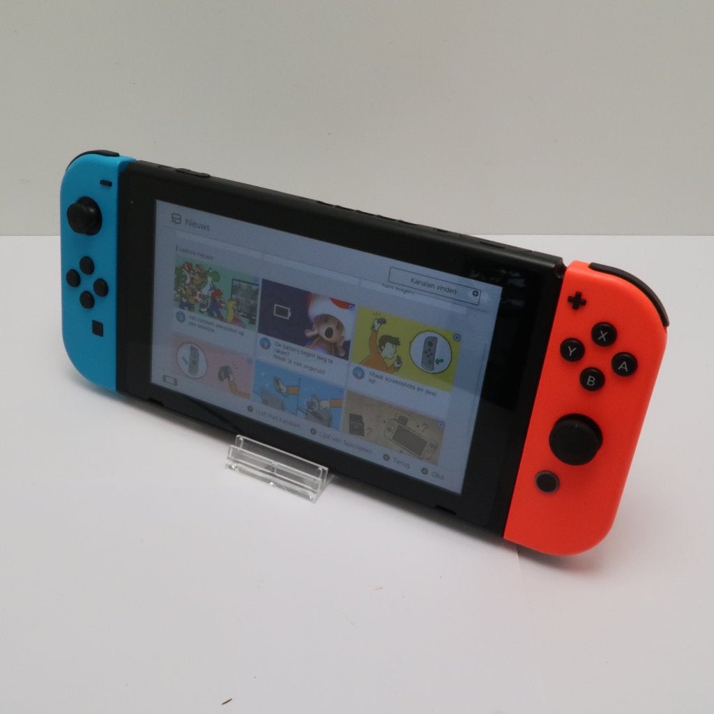 Nintendo Switch Red/Blue 32GB | in Redelijke Staat, Spelcomputers en Games, Spelcomputers | Nintendo Switch, Nintendo, Zo goed als nieuw