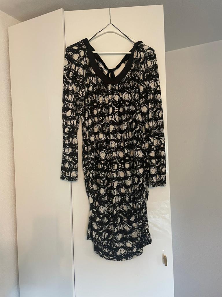 Nette jurk creme zwart van Espresso, Kleding | Dames, Jurken, Zwart, Maat 46/48 (XL) of groter, Ophalen of Verzenden, Zo goed als nieuw