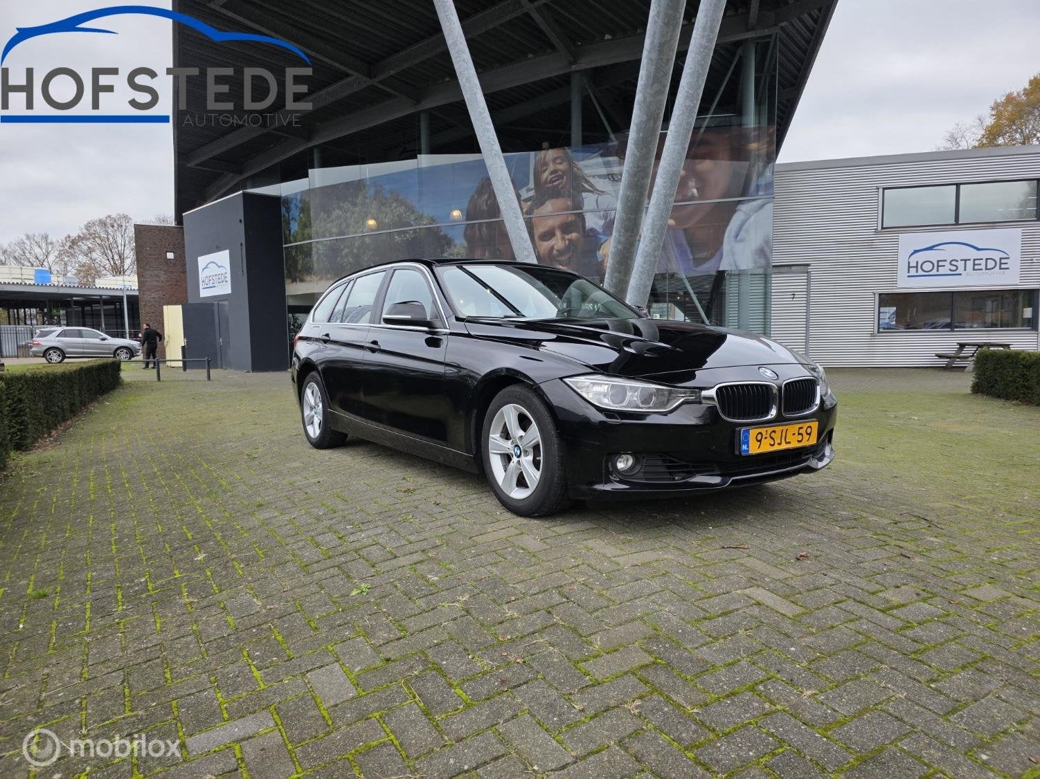 BMW 320d Touring EfficientDynamics Business | NAP, Auto's, Automaat, Achterwielaandrijving, 4 cilinders, Start-stop-systeem
