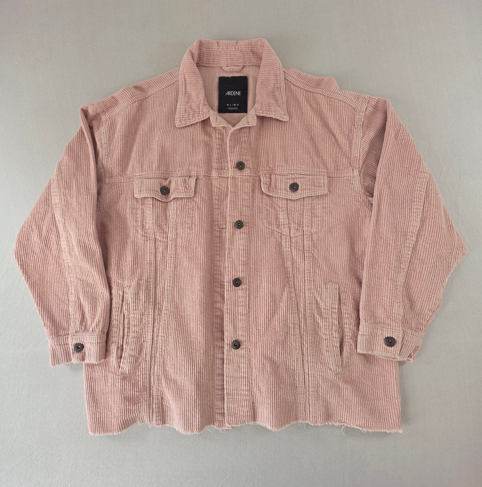 Roze corduroy jasje van Ardene, maat M-L, Ardene, Verzenden, H7X 4G8, Laval (Quebec)
​Land: Canada, Roze