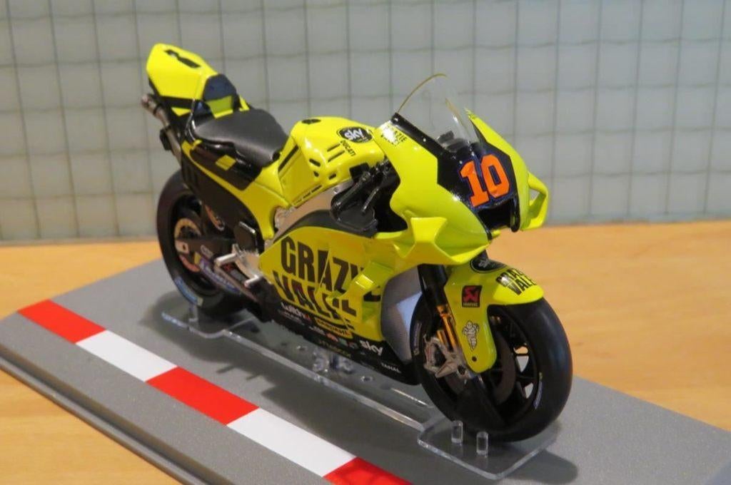 Luca Marini Ducati Desmosedici 2021 1:18 diecast, Overige merken, Serviceclientele@altaya.be, Nieuw, Ophalen of Verzenden
