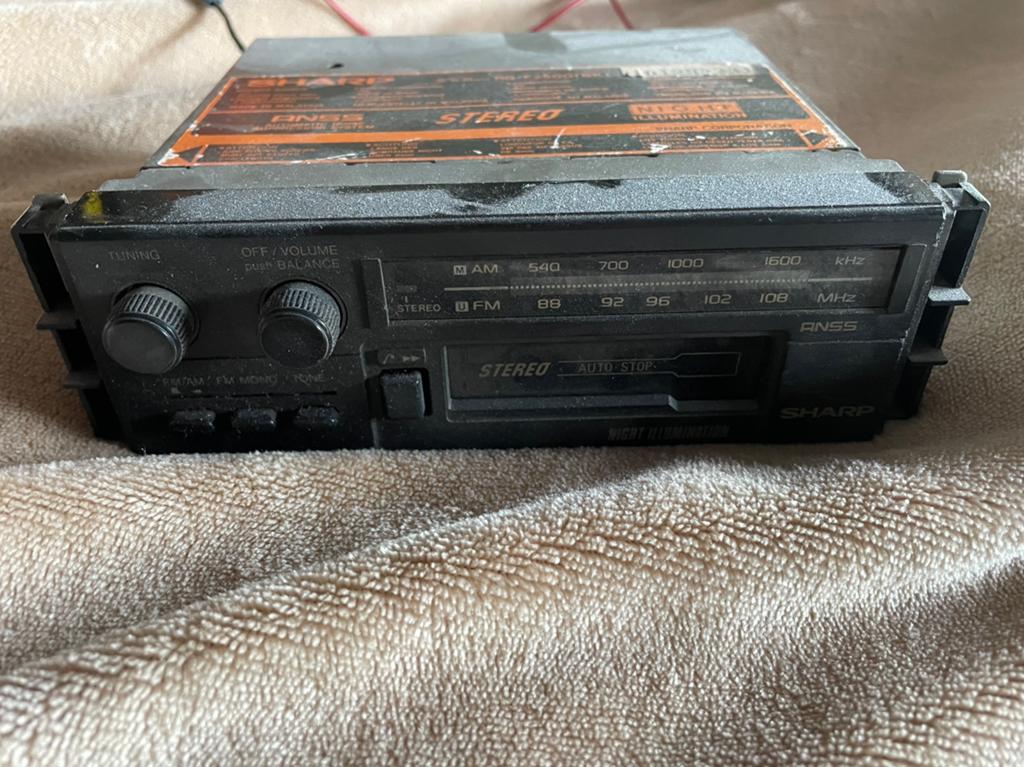 Sharp autoradio stereo vintage oldtimer old timer auto radio, Ophalen of Verzenden, Zo goed als nieuw