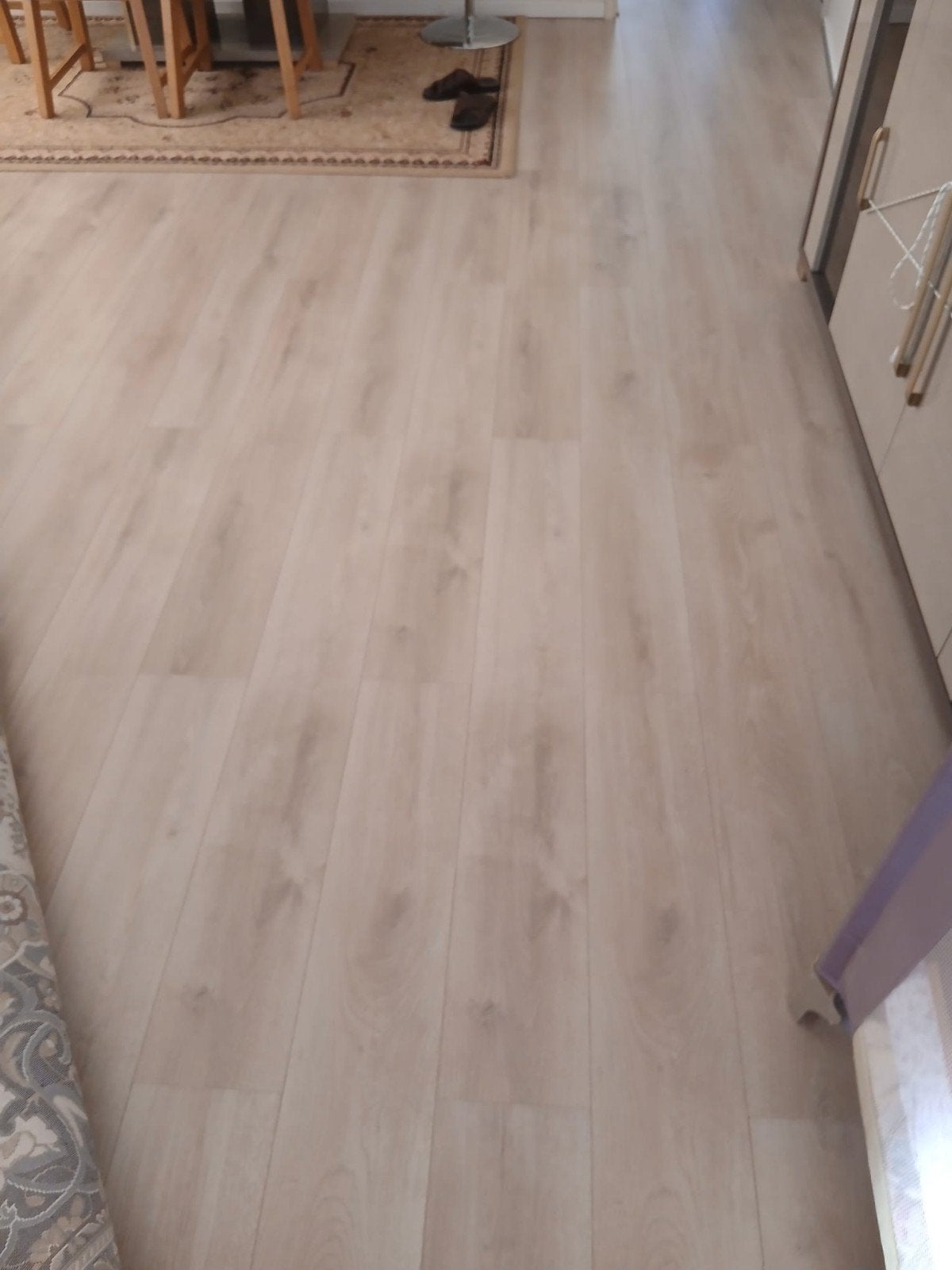 65m² Kliklaminaat - In uitstekende staat, 50 tot 150 cm, Ophalen of Verzenden, Zo goed als nieuw, 10 m² of meer