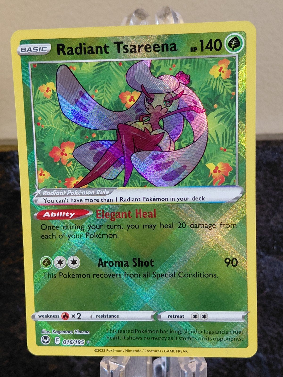 Radiant Tsareena 016/195 Pokemon Kaart, Ophalen of Verzenden, Zo goed als nieuw, Losse kaart, Foil