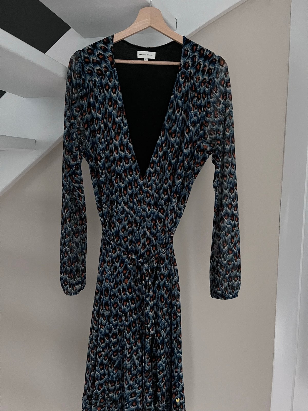 Fabienne Chapot Natasha jurk - Zo goed als nieuw, Kleding | Dames, Jurken, Blauw, Maat 42/44 (L), Ophalen of Verzenden, Zo goed als nieuw