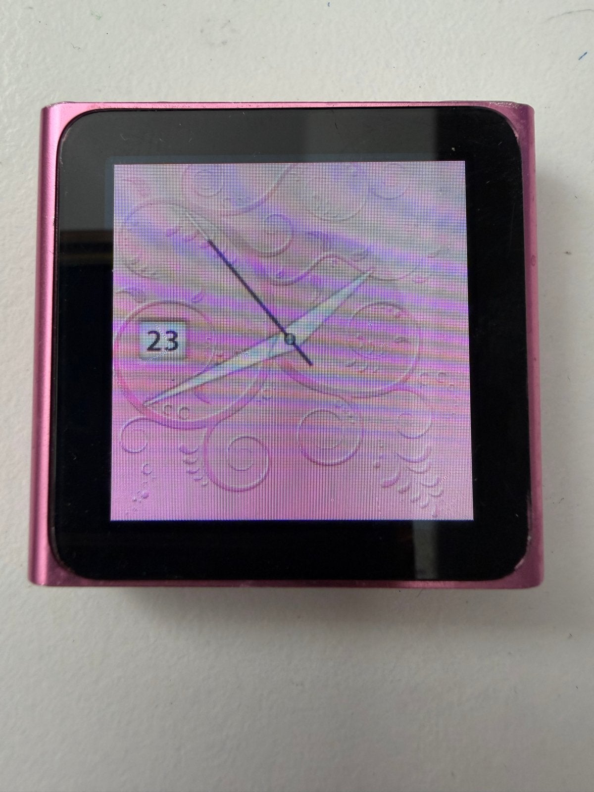 iPod Nano 8GB Roze met Sennheiser Adidas Sport Koptelefoon, Met radio, Ophalen of Verzenden, Zo goed als nieuw, Roze