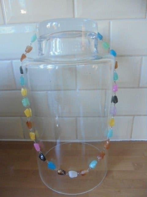 Mooie lange ketting gekleurd, Ophalen of Verzenden, Zo goed als nieuw, Overige materialen