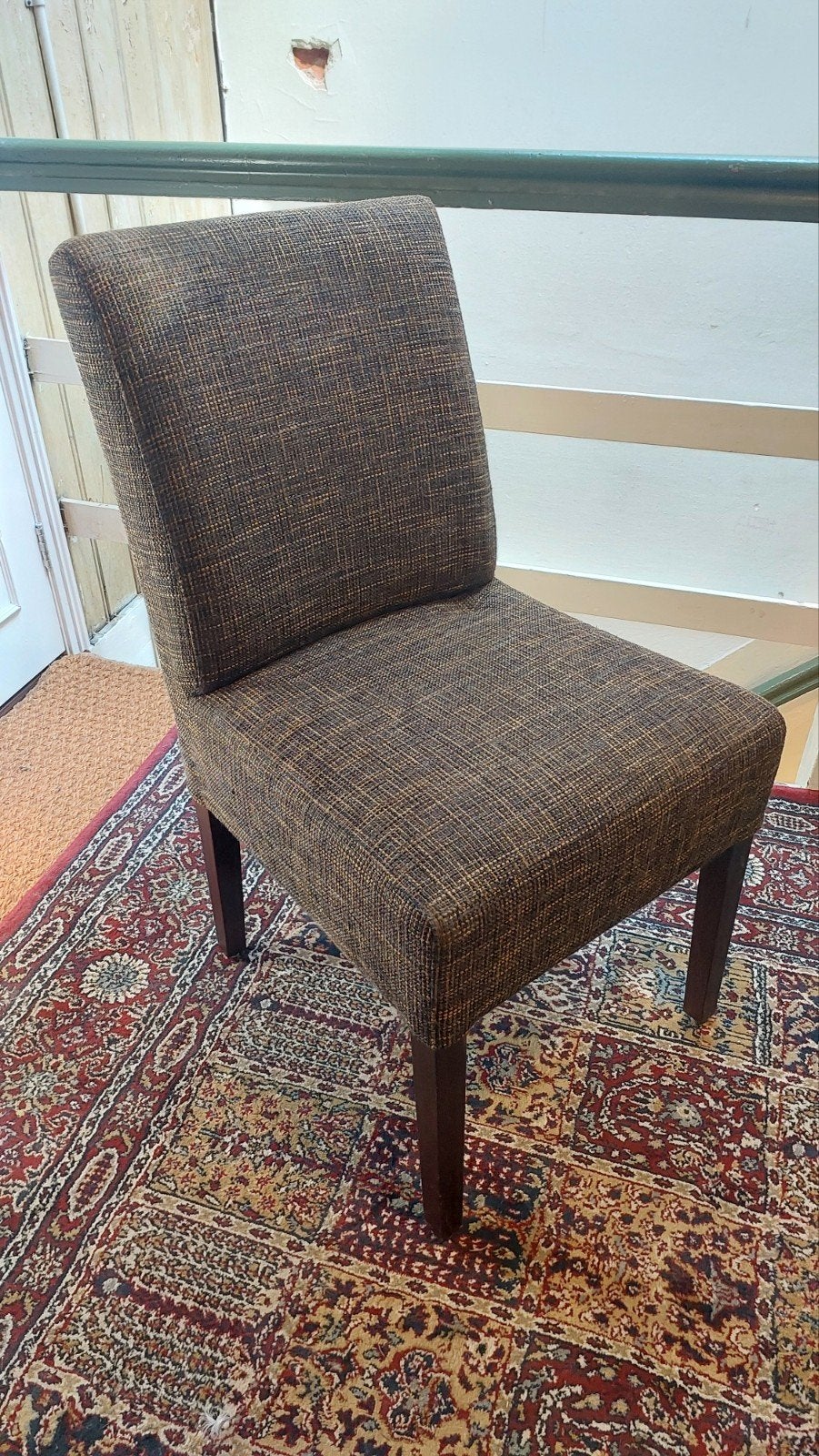 4x Henders and Hazel eetkamerstoelen, Ophalen, Bruin, Zo goed als nieuw, Vier