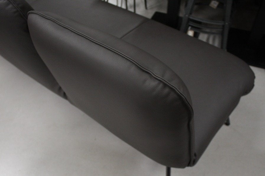 Luxe eetkamerbank Shuffle Jess Design leer zwart wachtruimte, Ophalen, Zwart, Zo goed als nieuw, Vijf, Zes of meer stoelen