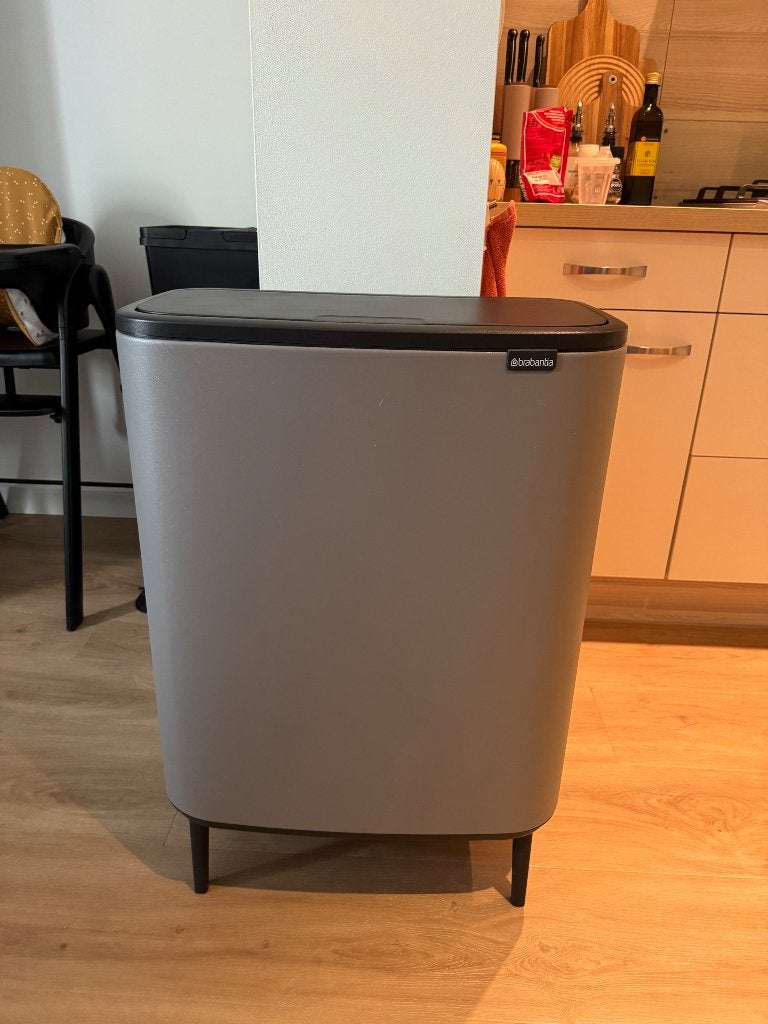 Prullenbak Brabantia, Huis en Inrichting, Woonaccessoires | Prullenbakken, 40 liter of meer, Ophalen, Zo goed als nieuw, Rvs