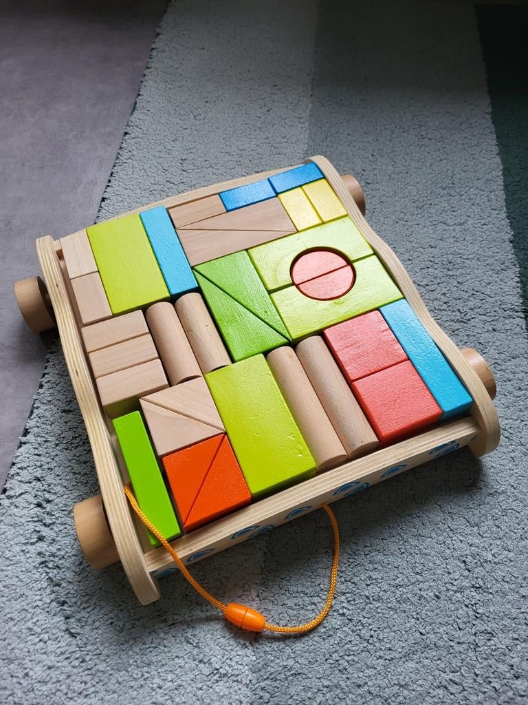 Houten blokkenwagen met trekkoord - 30x40 cm, Ophalen of Verzenden, Gebruikt, Duw- of Trekspeelgoed