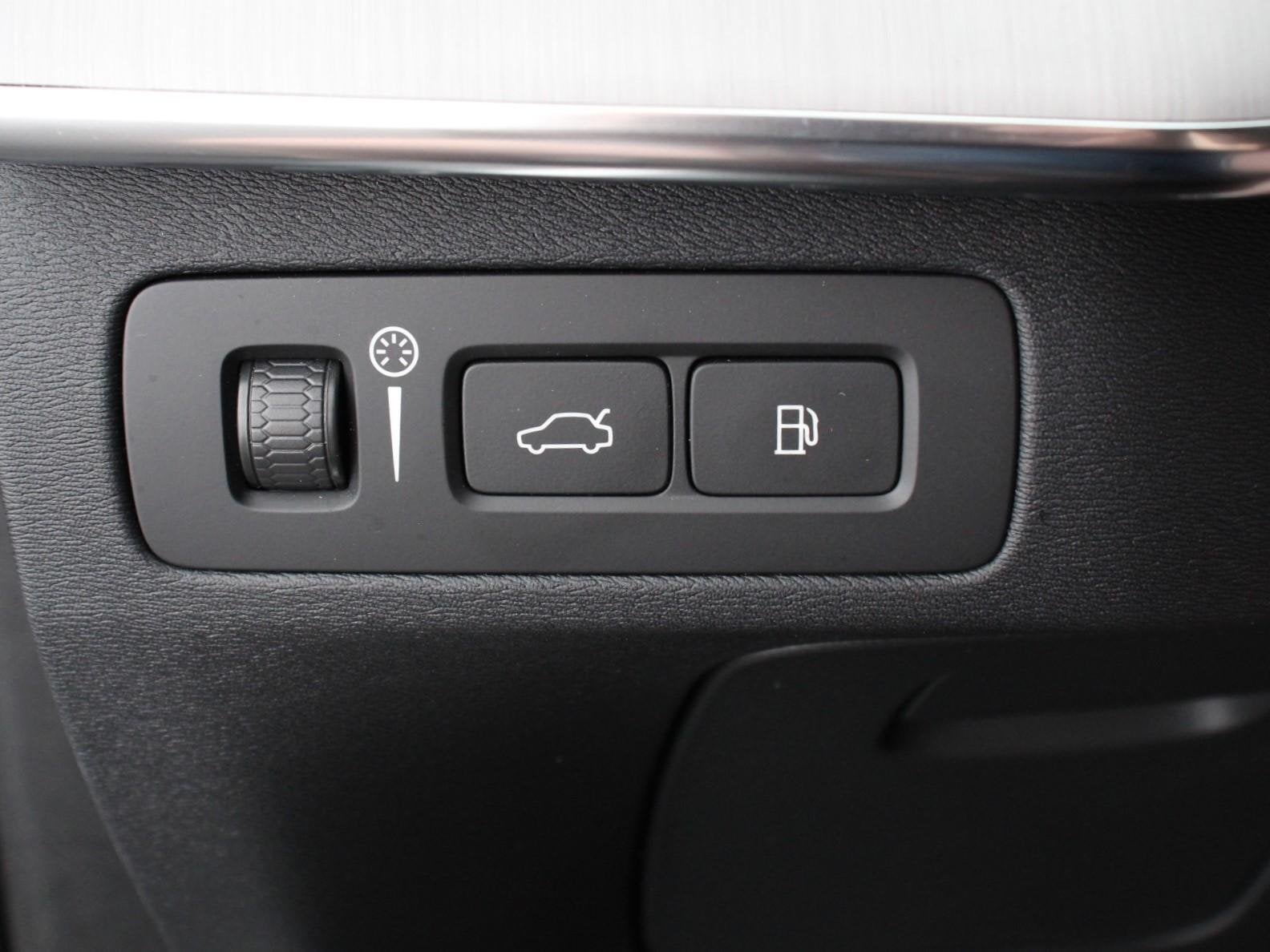Foto 17 van Volvo XC90 2.0 T8 Recharge AWD Inscription Expression 7p Led