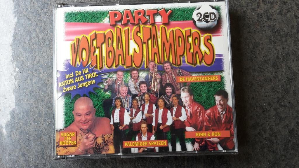 2CD box Party Voetbalstampers, Ophalen of Verzenden, Zo goed als nieuw, Levenslied of Smartlap, Boxset