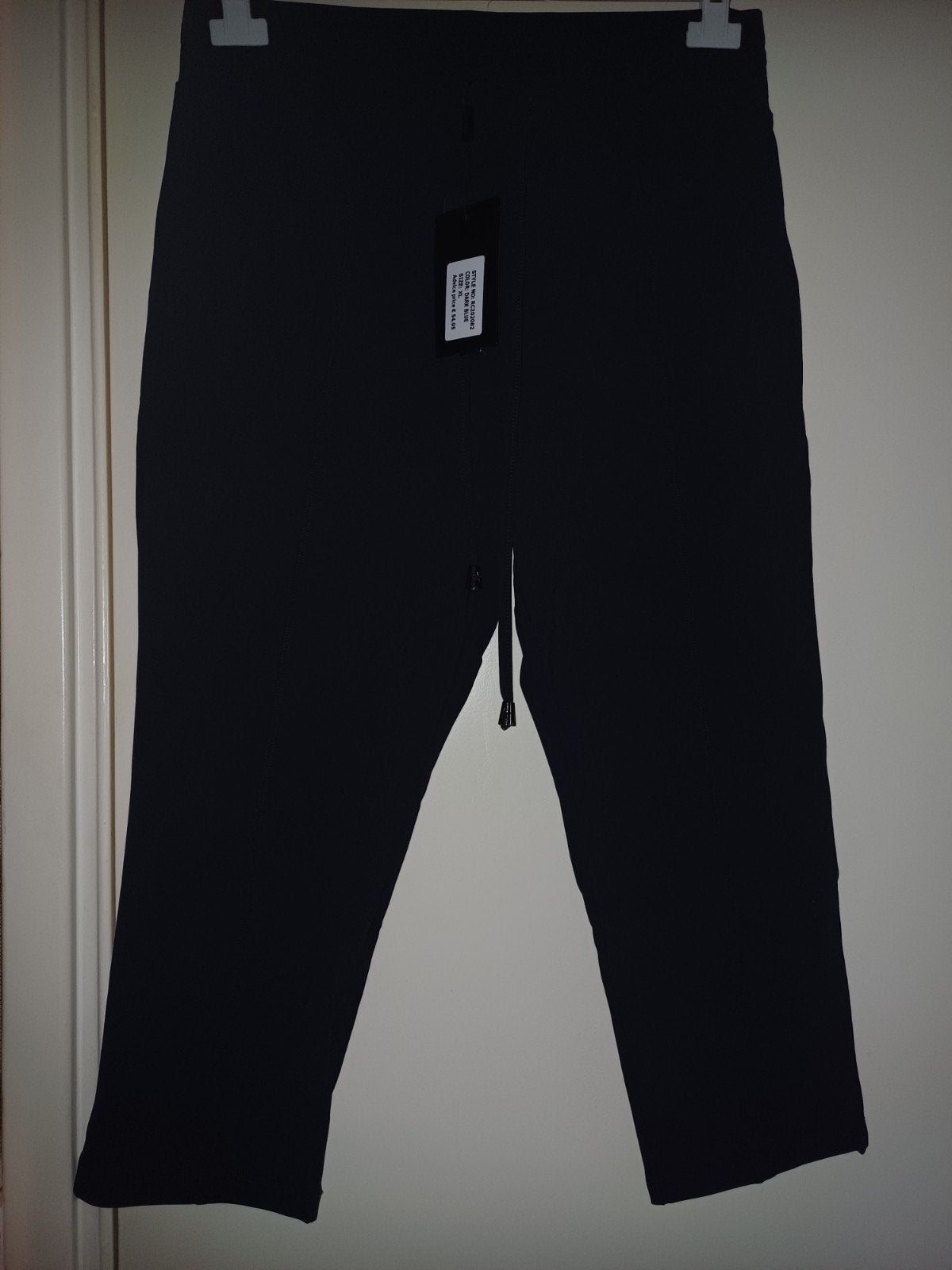 Mi piace travel Capri - Donkerblauw (S), Kleding | Dames, Broeken en Pantalons, Mp, Blauw, Nieuw, Ophalen of Verzenden
