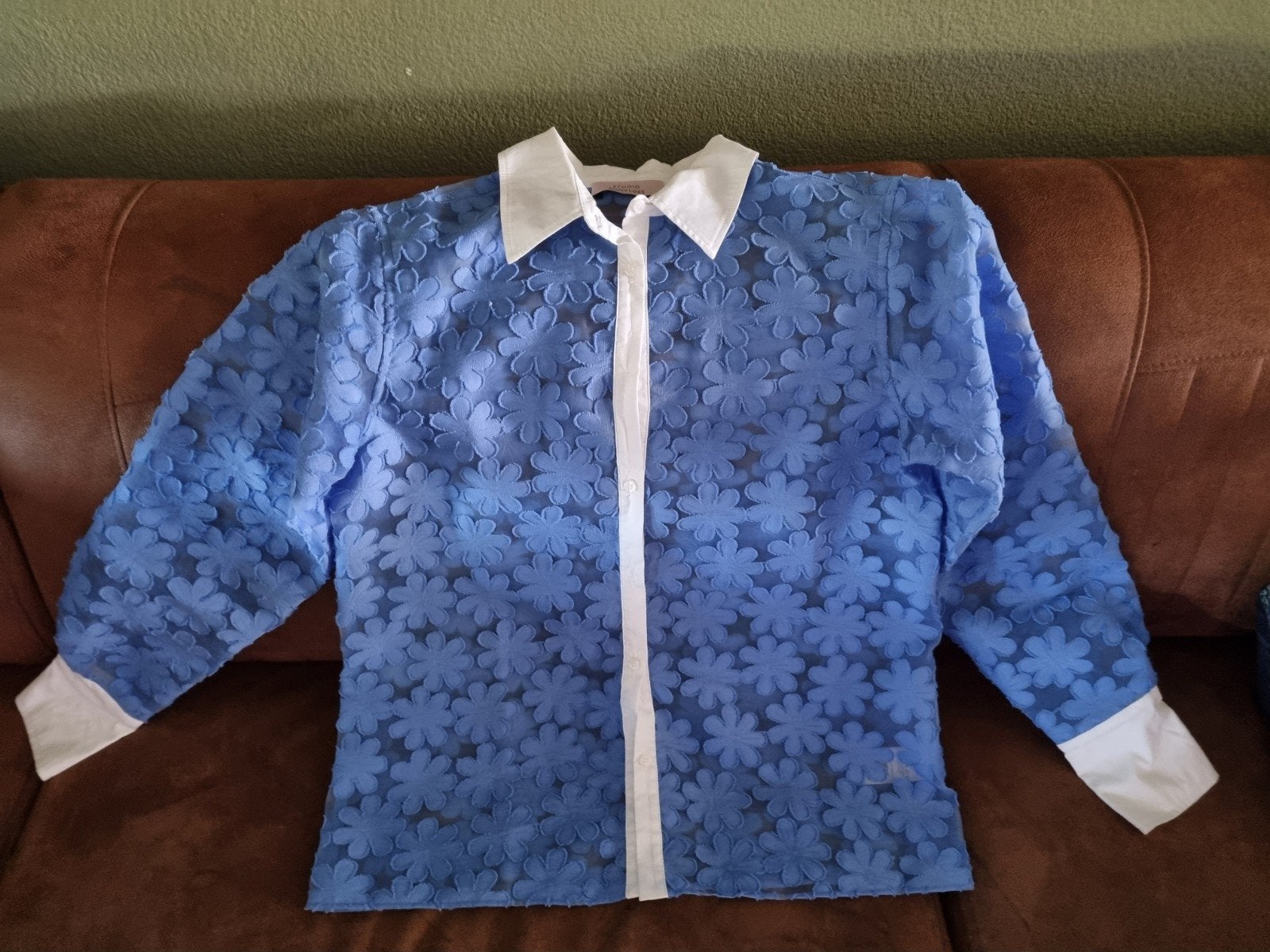 Studio Anneloes doorzichtige blouse met bloemenprint. Maat S, Ophalen of Verzenden, Zo goed als nieuw, Blauw