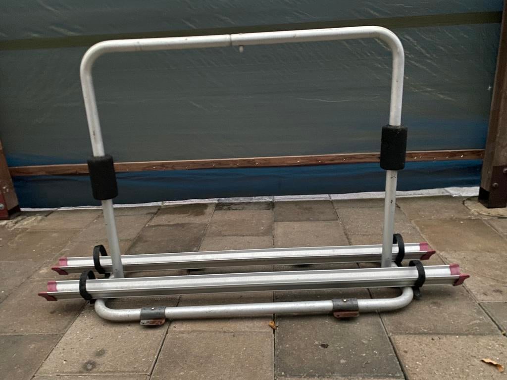 Fietsen drager voor op caravan de dissel, Caravans en Kamperen, Caravan accessoires, Ophalen of Verzenden, Gebruikt