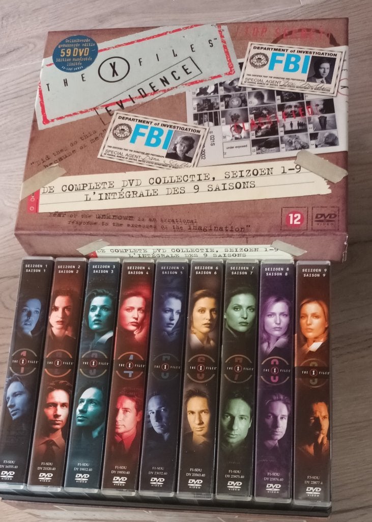 X-Files - COLLECTORS-box COMPLEET 9 seizoenen 59 discs, Cd's en Dvd's, Engels, Nederlands, Science Fiction en Fantasy, Ophalen of Verzenden