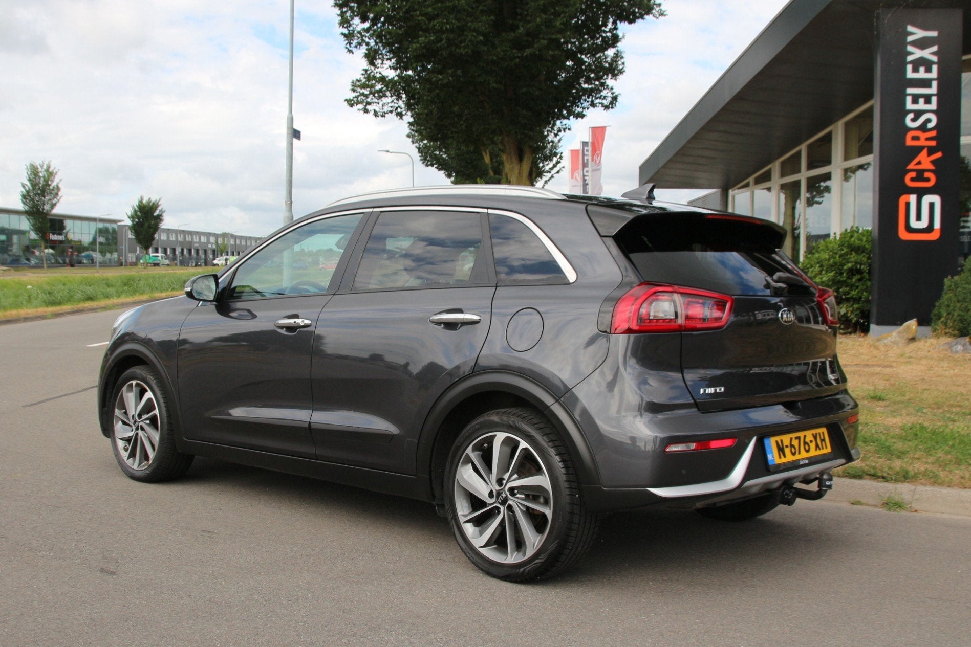 Kia Niro 1.6 GDi Hybrid ExecutiveLine | TREKHAAK | OPEN DAK, Auto's, Gebruikt, 23 km/l, Leder, Adaptive Cruise Control