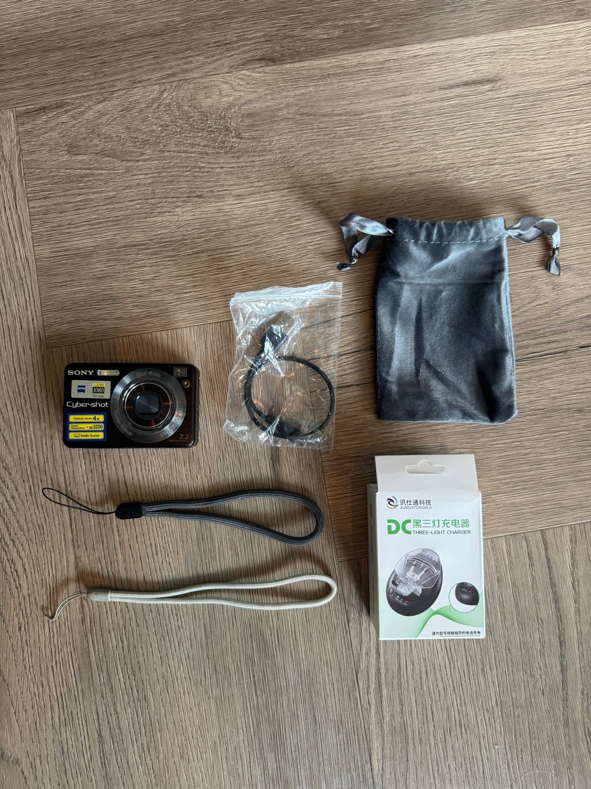 Sony Cyber-shot DSC-W120 - (zie beschrijving!), Gebruikt, Oplader, Ophalen of Verzenden, Compactcamera
