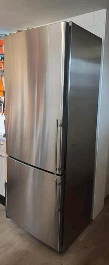 Grote Liebherr koel/vriescombinatie in RVS uitvoering, Witgoed en Apparatuur, Koelkasten en IJskasten, Ophalen, Gebruikt, 200 liter of meer