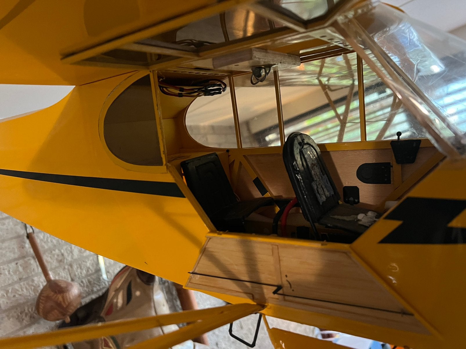 Prachtige zeer gedetailleerde Piper J3  spanwijdte 1.8 meter, Ophalen, Zo goed als nieuw, Elektro
