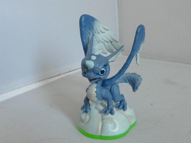 skylanders # 2011 Spyro's adventure  7x - foto's, Ophalen of Verzenden, Zo goed als nieuw