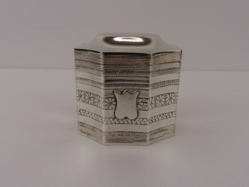 Zilveren lodereindoosje                                  Z45, Antiek en Kunst, Ophalen of Verzenden, Zilver
