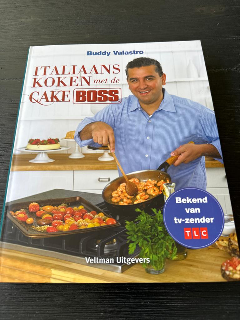 Italiaans Koken met de Cake Boss - Buddy Valastro, Boeken, Kookboeken, Ophalen of Verzenden, Zo goed als nieuw, Italië, Voorgerechten en Soepen