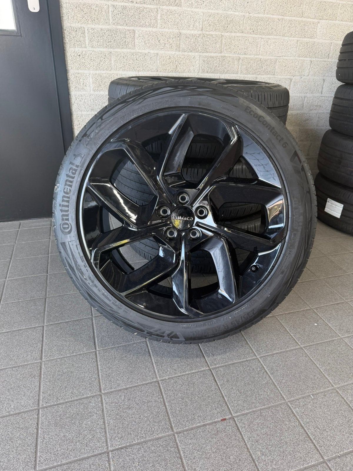Lynk & Co Velgenset Zomerbanden, Auto-onderdelen, Banden en Velgen, Ophalen, Gebruikt, Banden en Velgen, 235 mm