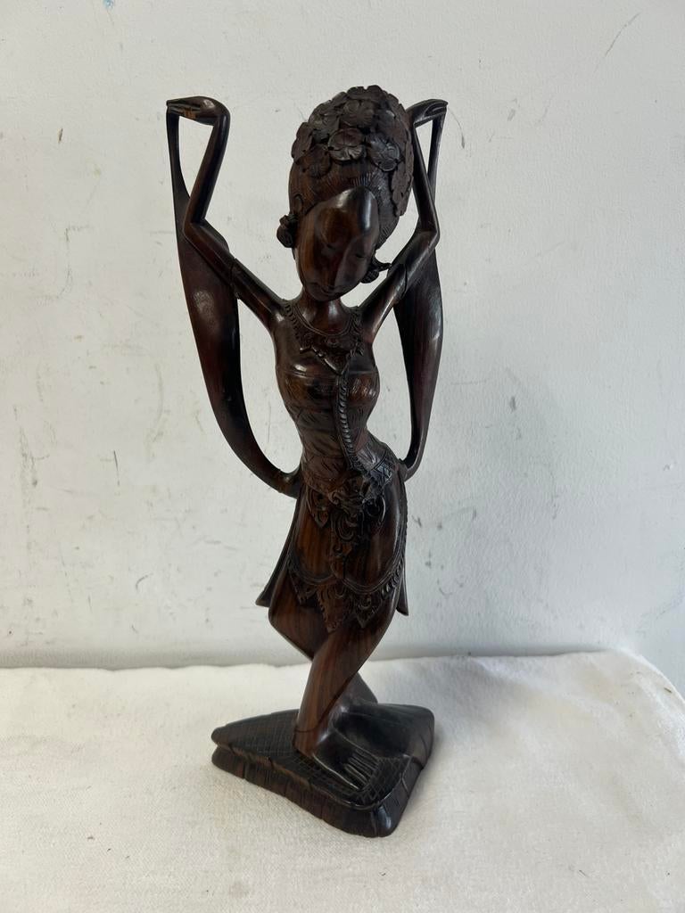 Te Koop : Bali Houtsnijwerk Legong Dans Balinees Houtwerk, Ophalen of Verzenden, 20 - 50 cm, Beeld, Hout
