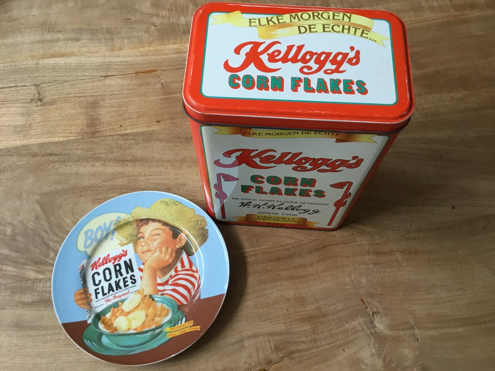 Vintage Kellogg’s blik en bordje., Ophalen of Verzenden, Zo goed als nieuw, Overige