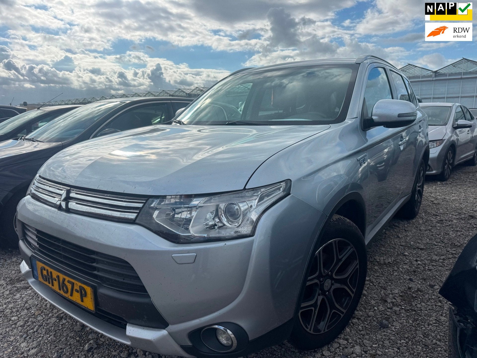 Mitsubishi Outlander | 2015 | 2.0 PHEV Executive Edition X-L, Auto's, 1998 cc, Euro 6, 4 cilinders, Leder en Stof