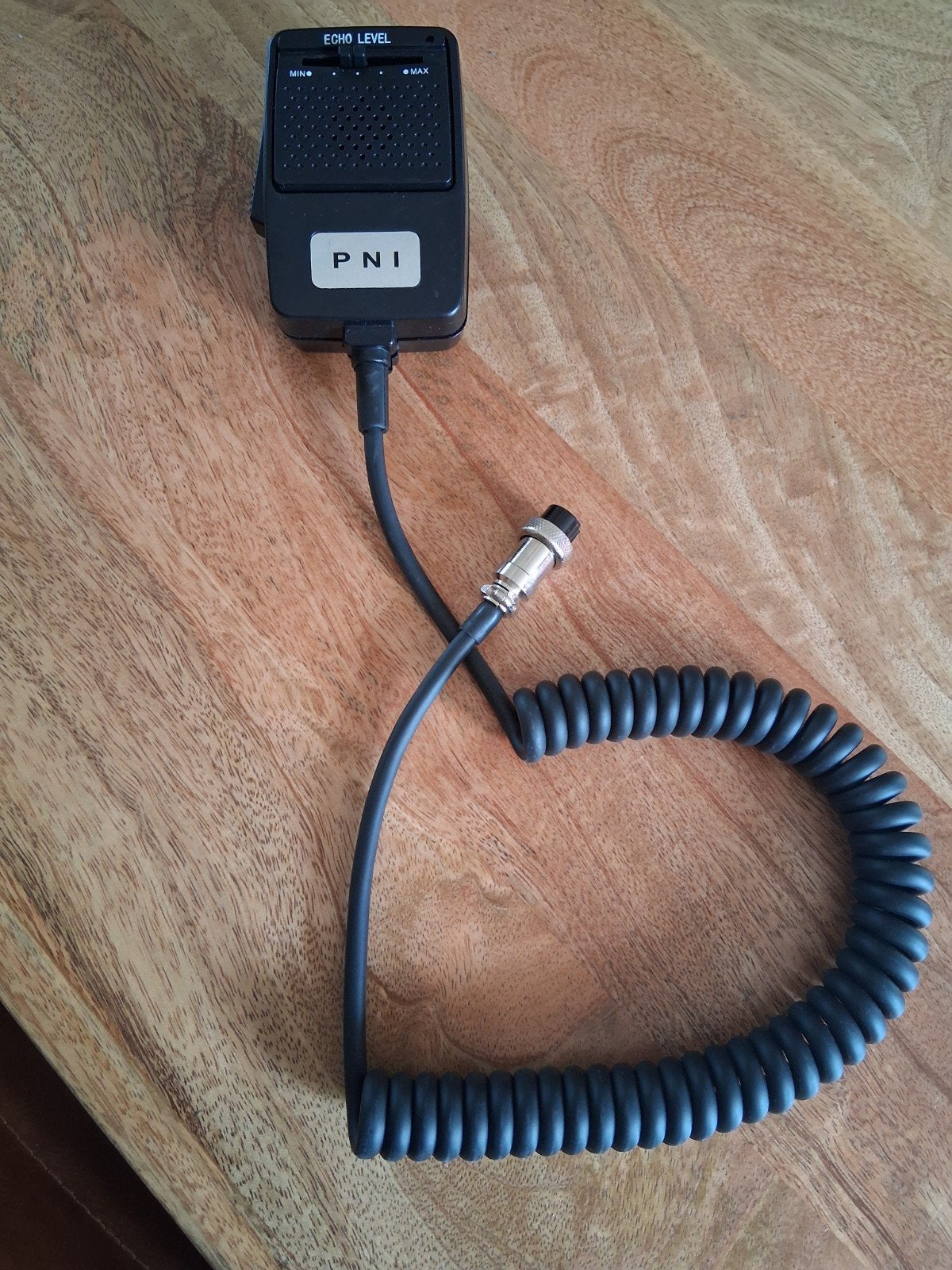 PNI Handmicrofoon met Echo Functie, Telecommunicatie, Ophalen of Verzenden, Gebruikt