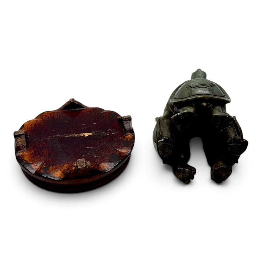 Chinees uit groene mineraal (Jade?) gestoken hoedenstandaard, Antiek en Kunst, Ophalen of Verzenden