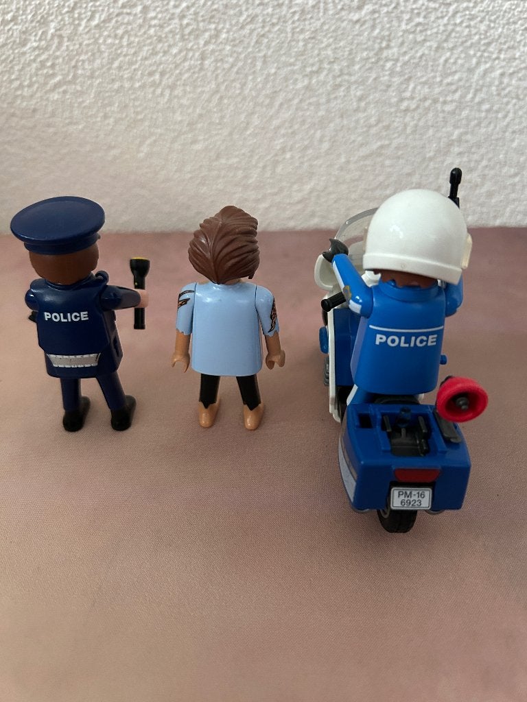 Playmobil Politie en Weerwolf set 6923 en 6824, Gebruikt, Brandstätterstraße 2-10, 90513 Zirndorf, Duitsland, Complete set, Ophalen of Verzenden