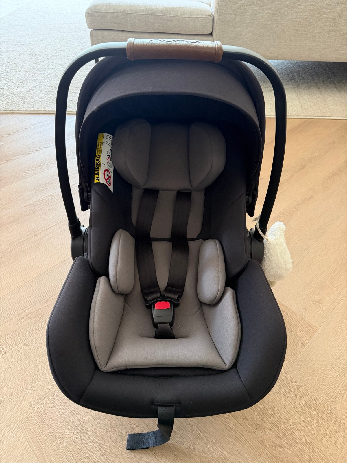 Nuna Pipa Lite LX autostoel - Zo goed als nieuw, Autogordel of Isofix, Zijbescherming, Zo goed als nieuw, 0 t/m 13 kg