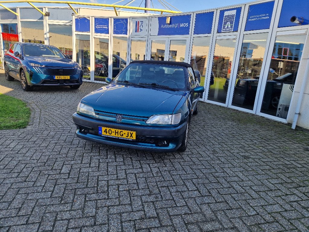 Peugeot 306 2.0 Cabriolet, 1998 cc, Zwart, Cabriolet, Leder